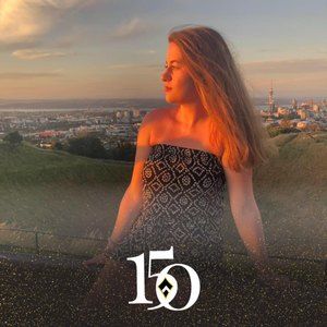 Meet your Posher, Becky